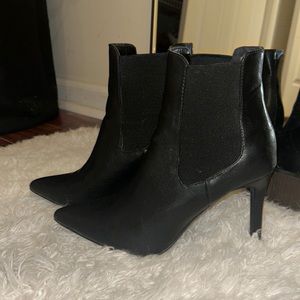 Forever 21 black heal boots